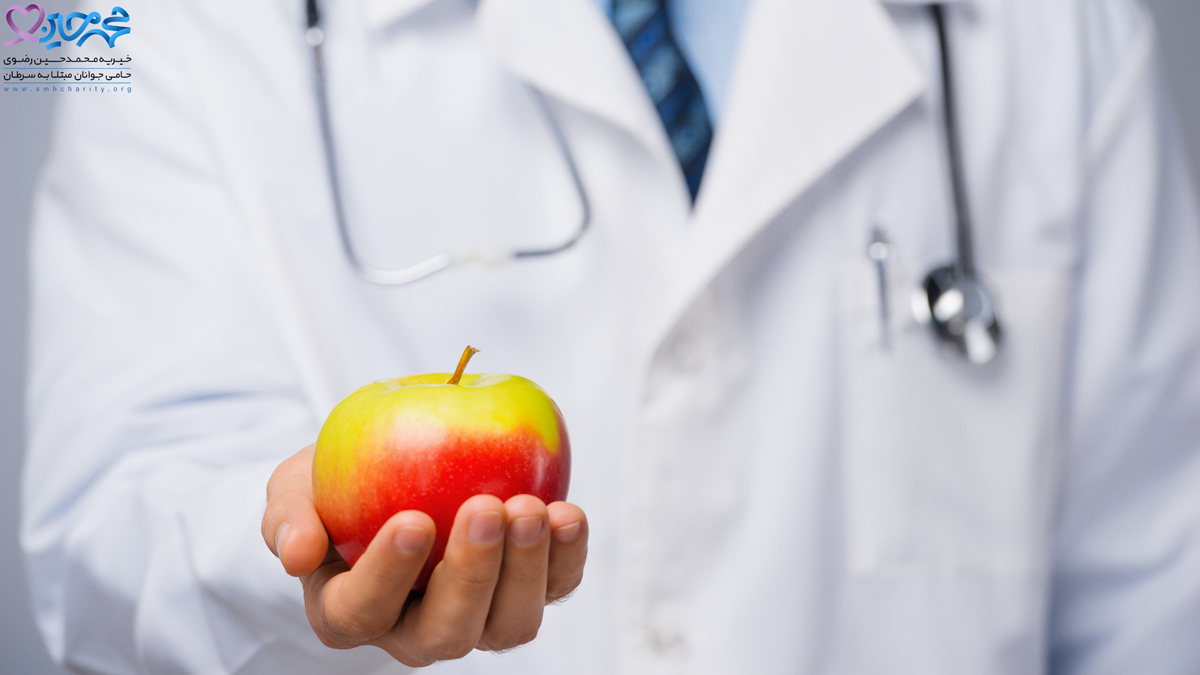 کاهش خطر ابتلا به سرطان با مصرف سیب|مهم ترین عامل ایجاد سرطان در بدن|سیب و سلامتی|فواید سیب برای سلامتی|سیب یک ماده ضد سرطان|سیب یک ماده ضد کلسترول
